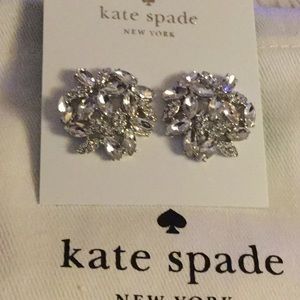 NWT Kate Spade Crystal in bloom stud earrings ♠️